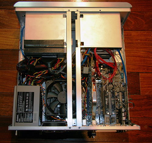 SilverStone LC01内部